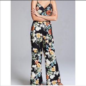 Yumi Kim Black floral jumpsuit - Medium